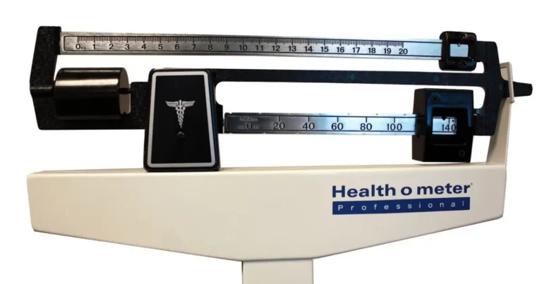 Health o Meter Professional 400KL Mechanical Beam Medical Scale